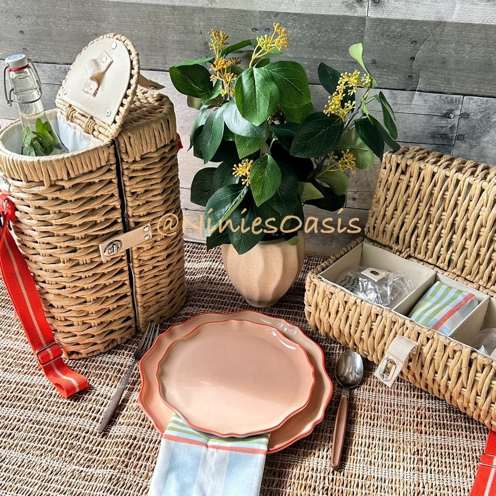 🌴 Adorable Woven Bottle Carrier | Hearth & Hand Magnolia | Picnic